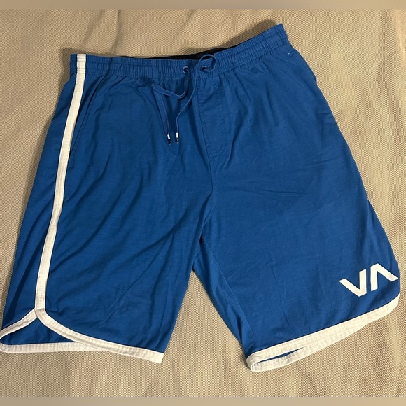 RVCA Sport Short XL - Picture 1 of 3